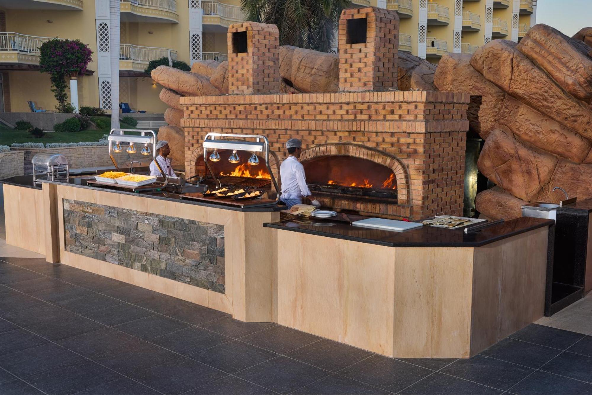 Palm Royale Resort - Soma Bay Exterior photo